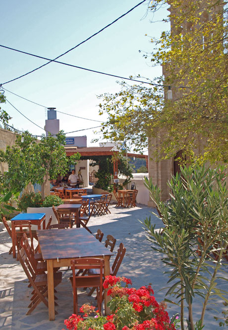 Platanos Taverna